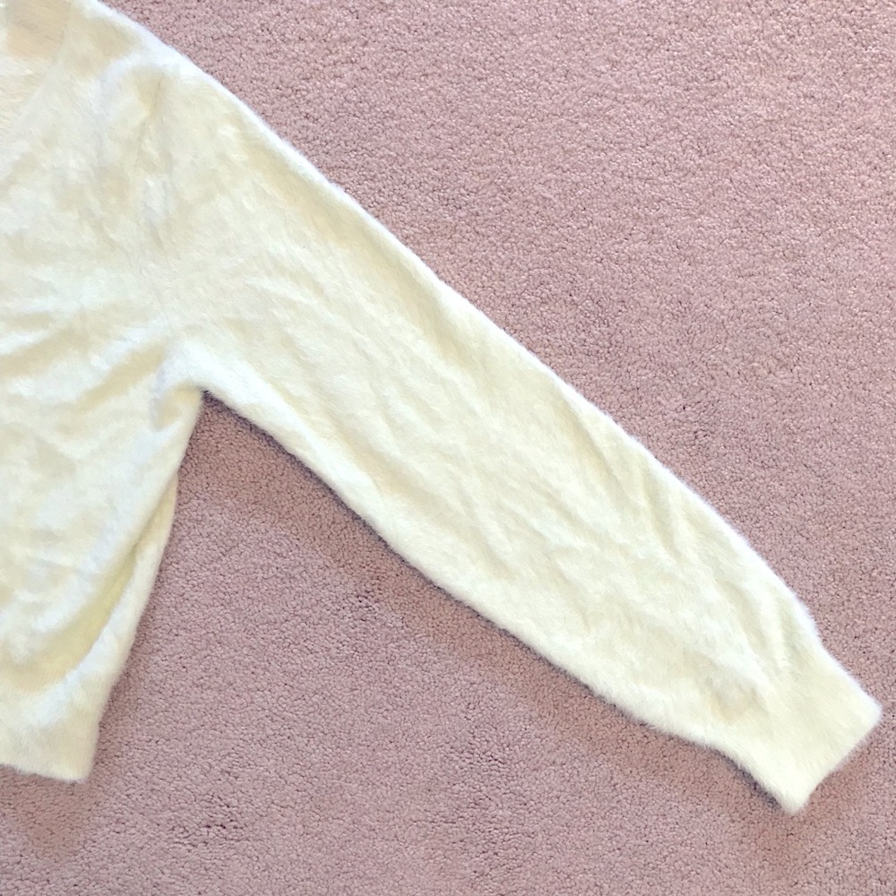 Willow Wind Cropped Cardigan Sweater Womens Medium Pastel Pale Green Fuzzy Soft - Picture 5 of 8